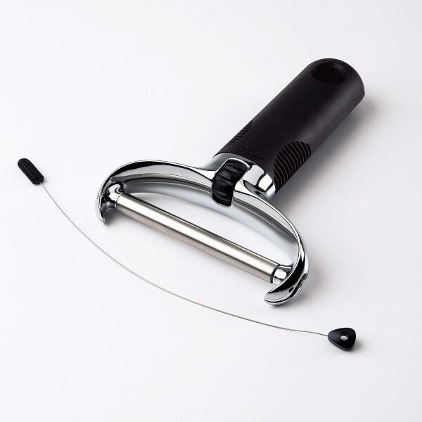 OXO Good Grips Wire Cheese Slicer with Replaceable Wires R9
