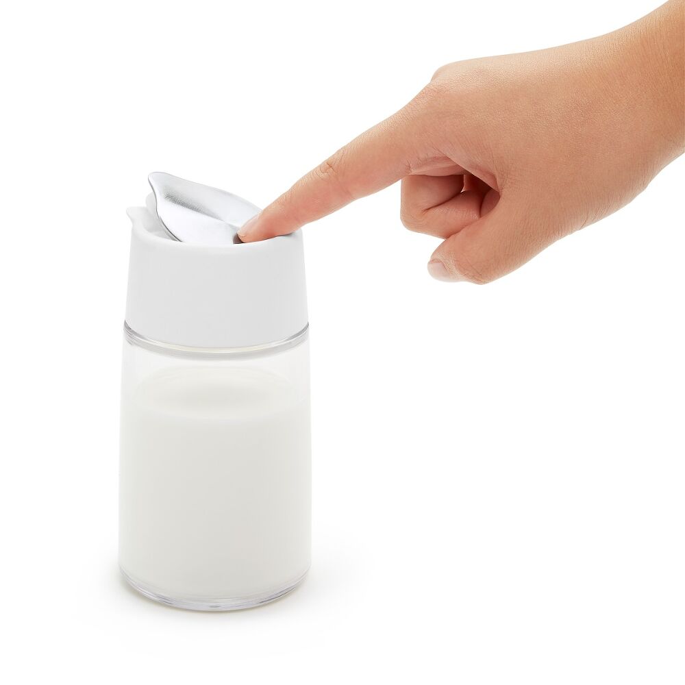 OXO Glass Creamer O7