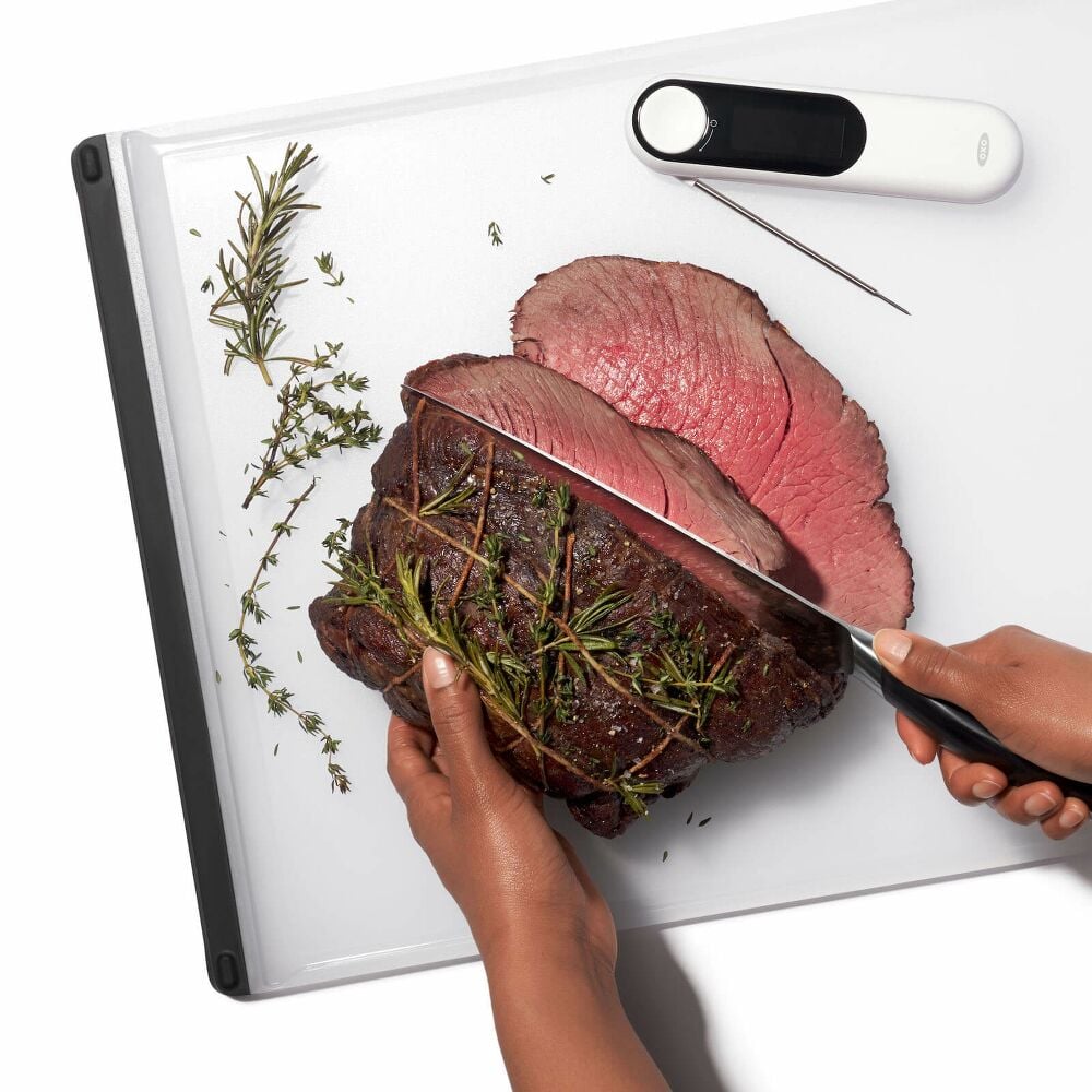 Carving and Cutting Board Z7