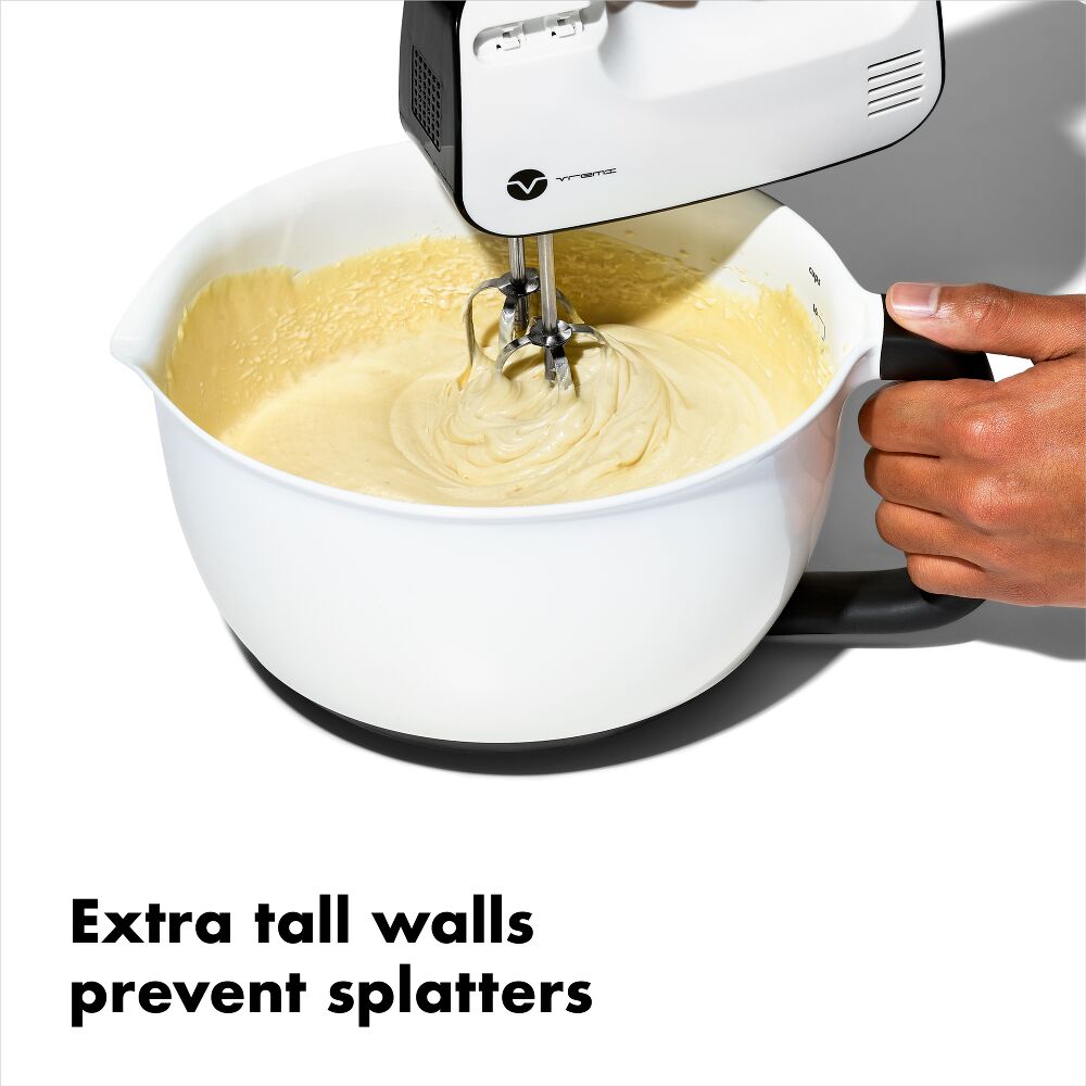 OXO Good Grips 4 QT./4 L. Batter Bowl with Lid W0