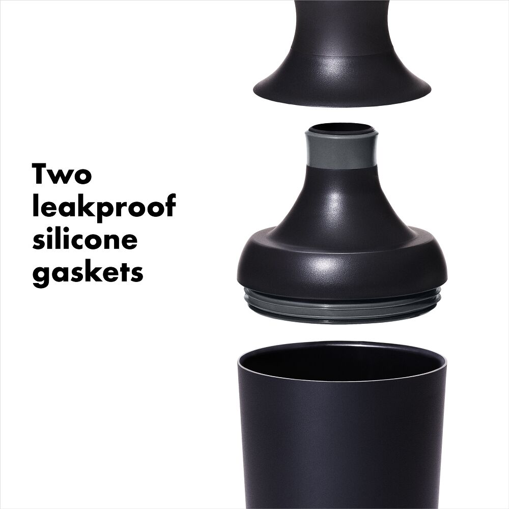 OXO Good Grips Plastic Cocktail Shaker- 20 oz/590 mL capacity T3