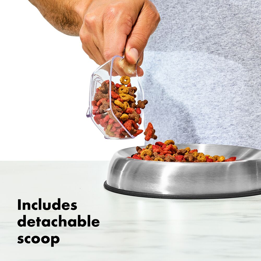 OXO Good Grips Pet POP Container – 4.4 Qt/4.2 L with Scoop W5