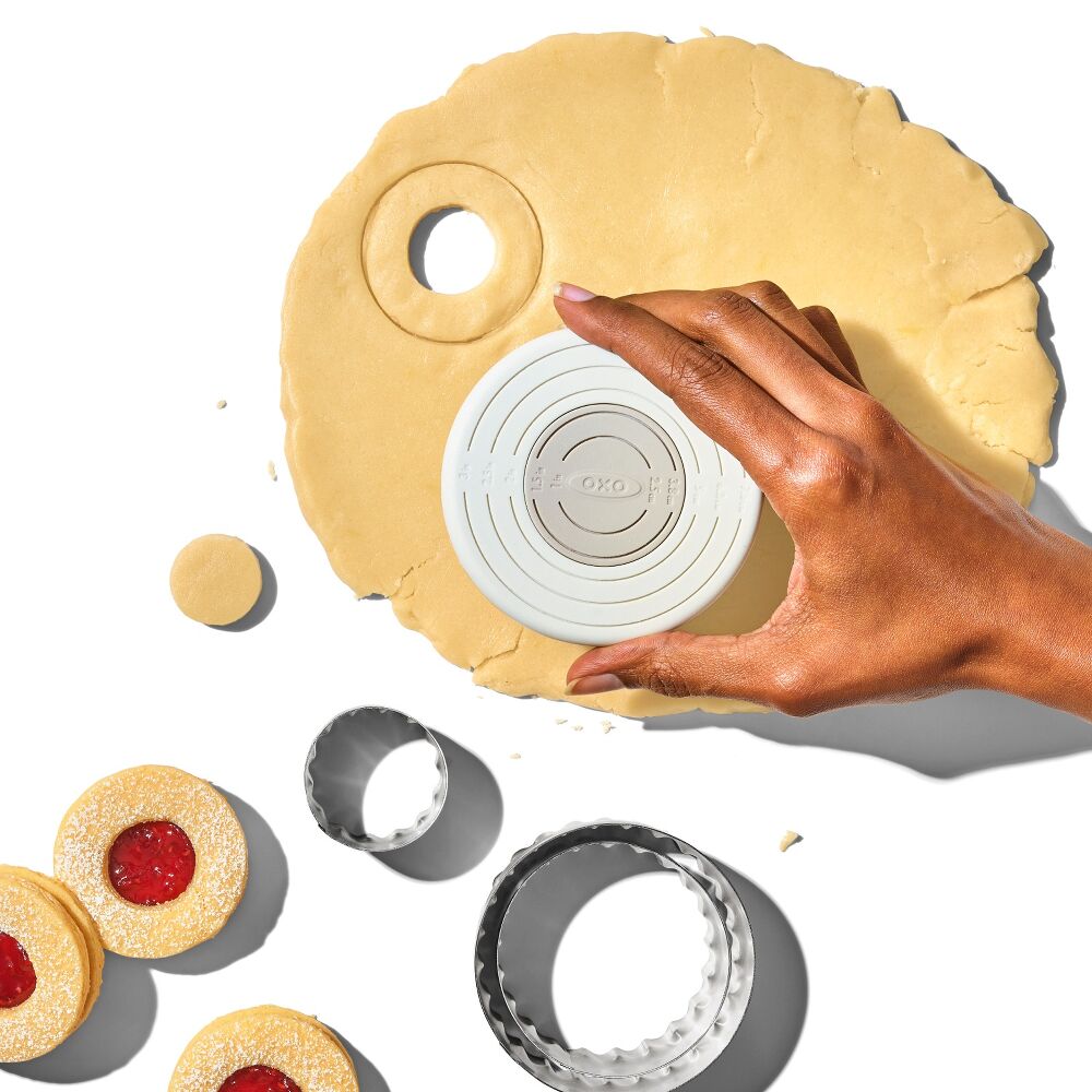 Double-Sided Cookie and Biscuit Cutter N5