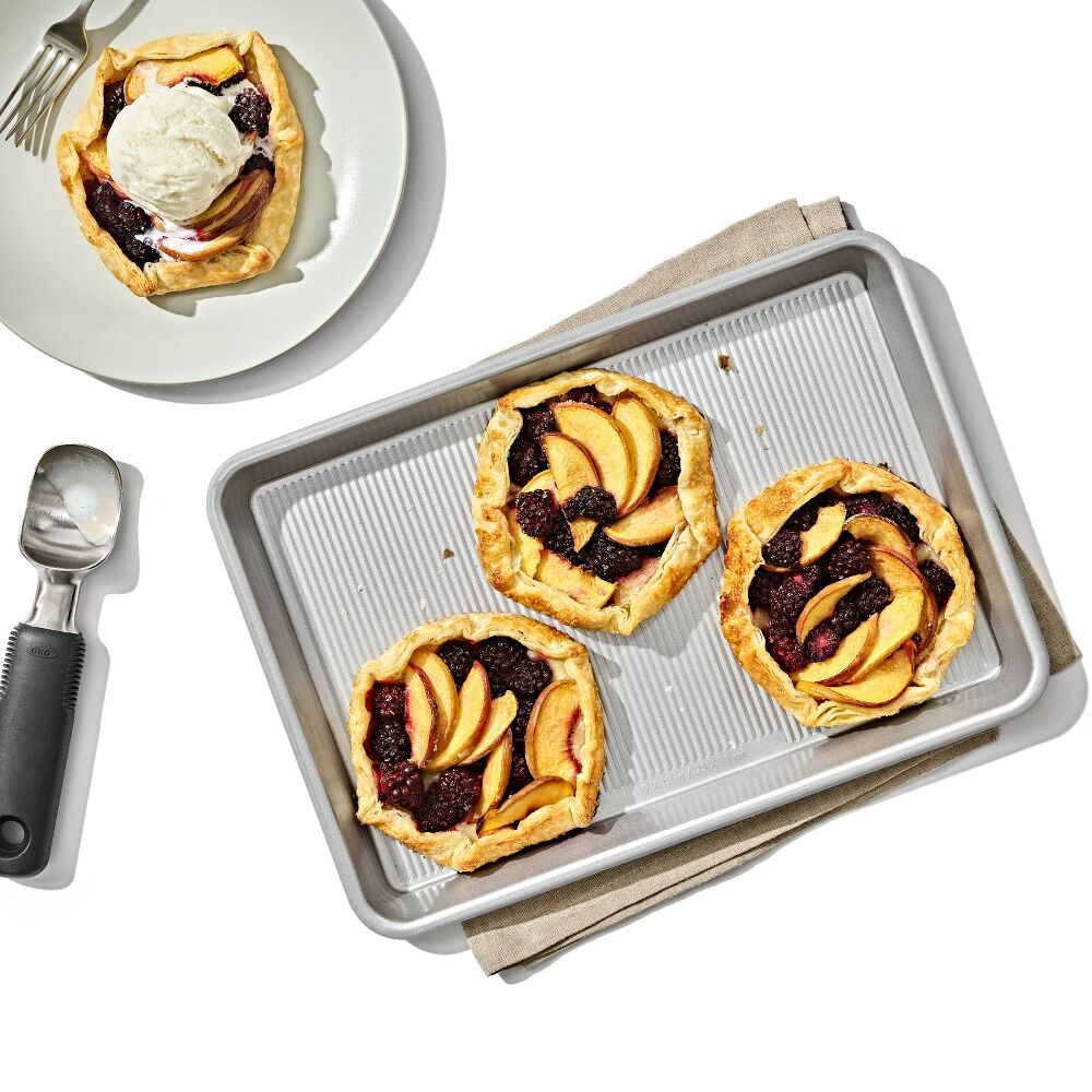 Non-Stick Pro Clear Coated Quarter Sheet Pan U2