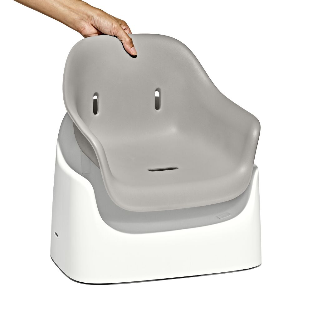 Nest Booster Seat with Removable Cushion P7