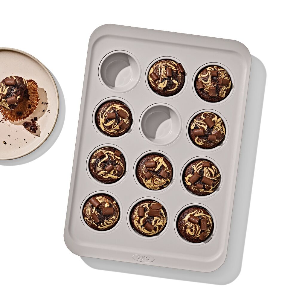 Non-Stick Pro Ceramic Coated Metal Bakeware 12 Cup Muffin Pan A8