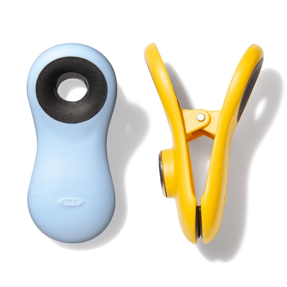 Magnetic All-Purpose Clips - 4-Pack - assorted colors T0