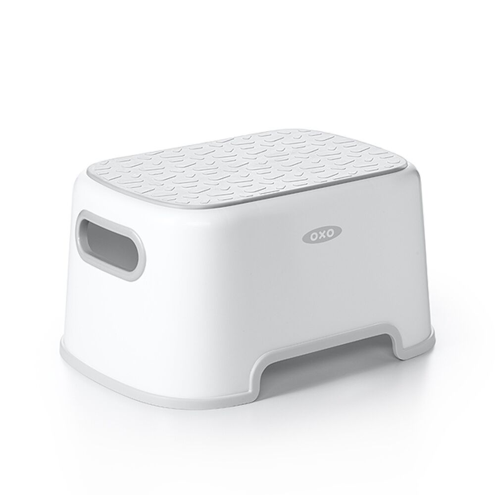 Step Stool - Gray Y4