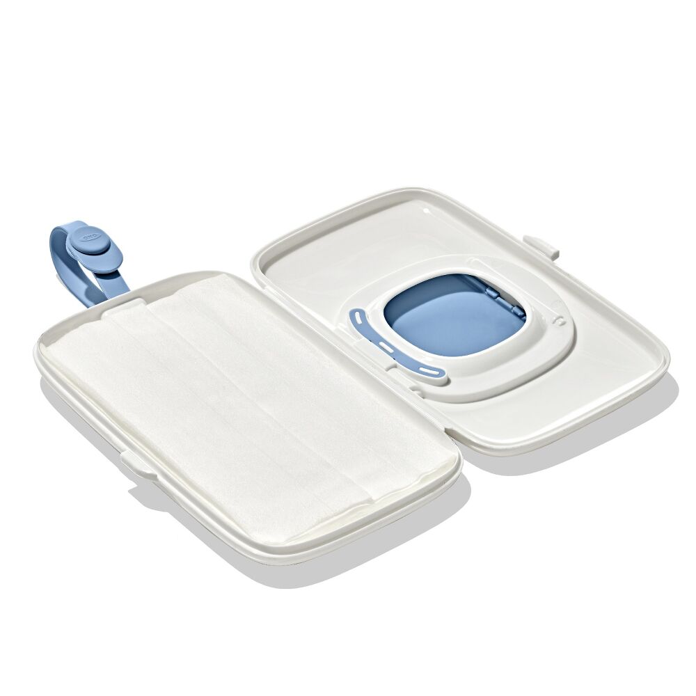 On-The-Go Wipes Dispenser O1