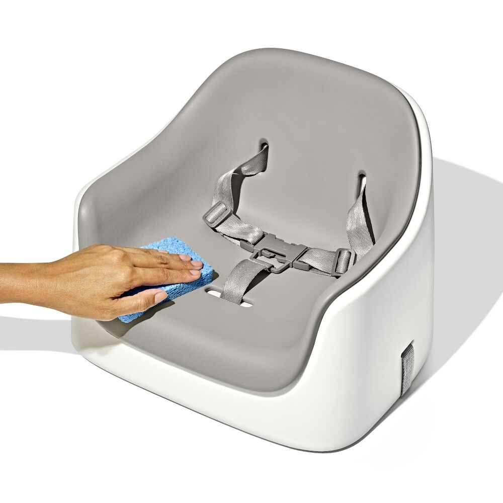Nest Booster Seat with Removable Cushion P7