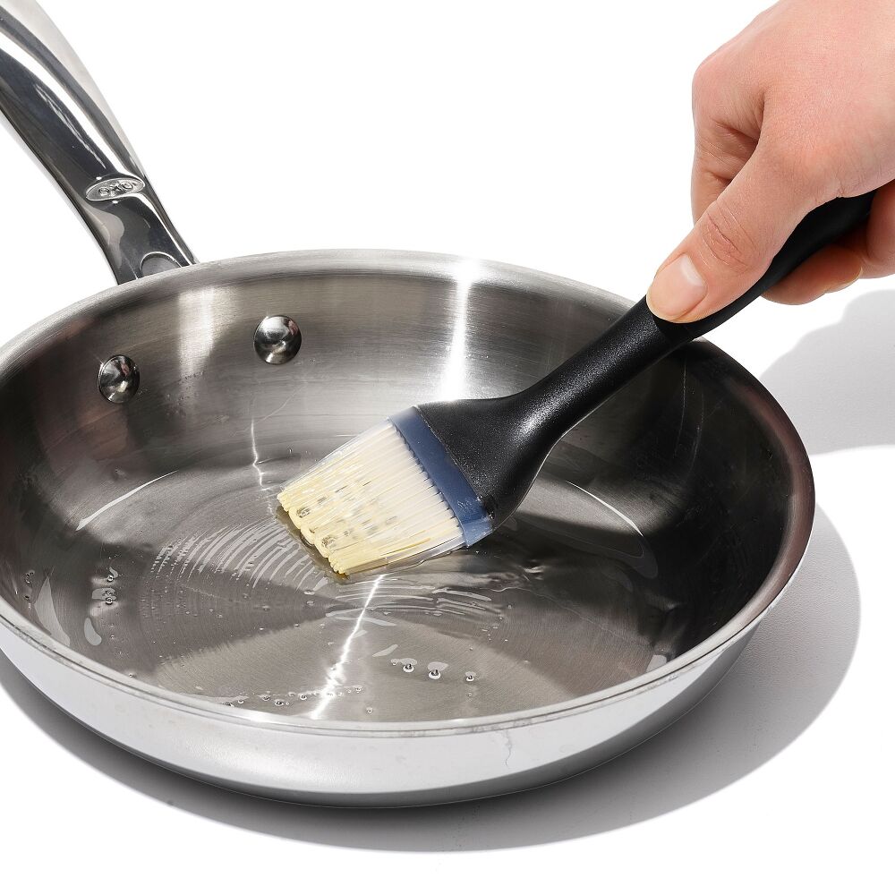 OXO Good Grips Silicone Pastry Brush J3