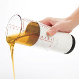 2 Cup Adjustable Measuring Cup S8
