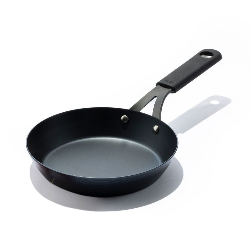 Carbon Steel Obsidian Series 8-Inch Frypan with Silicone Sleeve Z0