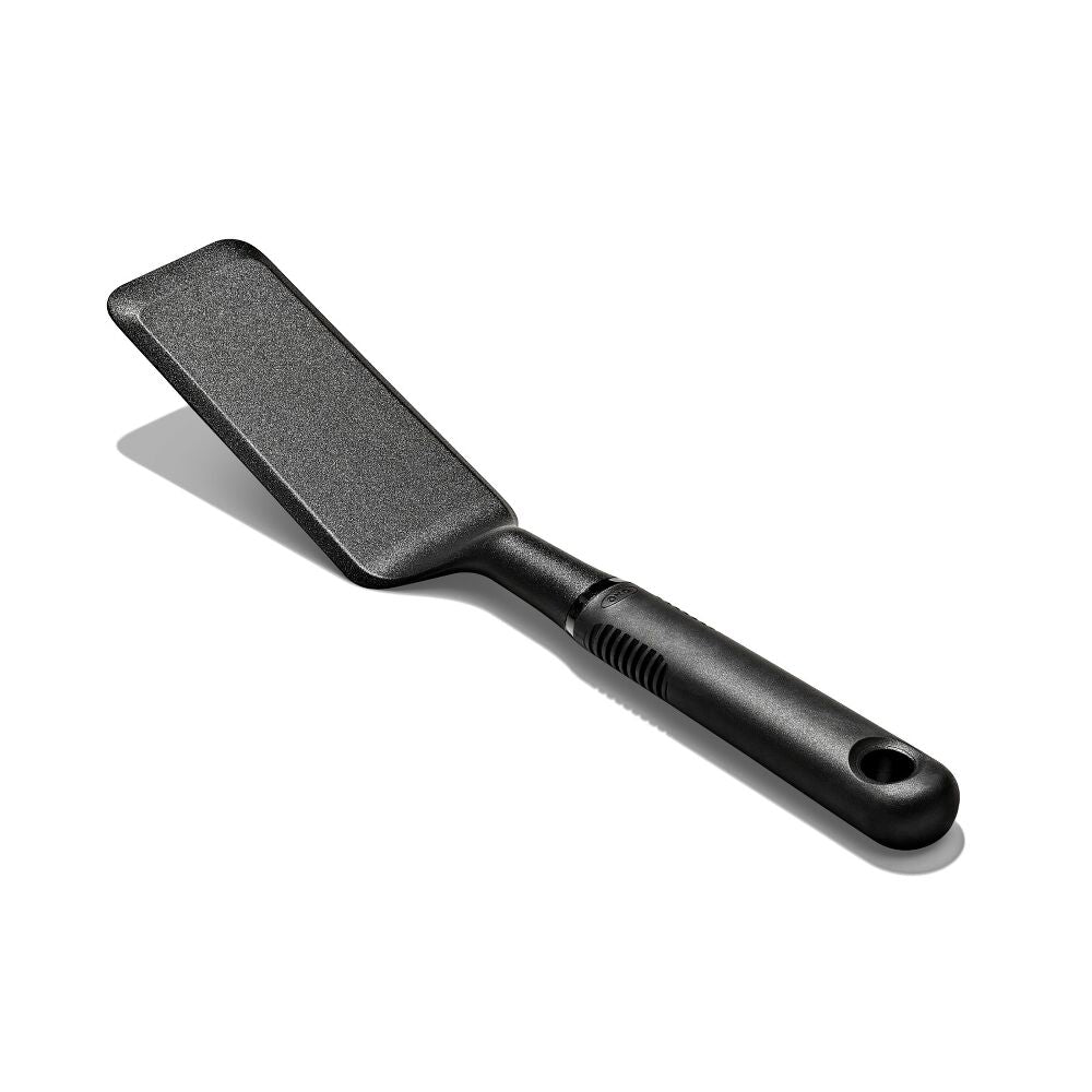 Nylon Cut & Serve Turner O6