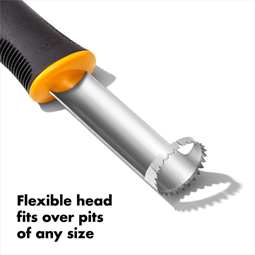 OXO Good Grips Peach Pitter O7