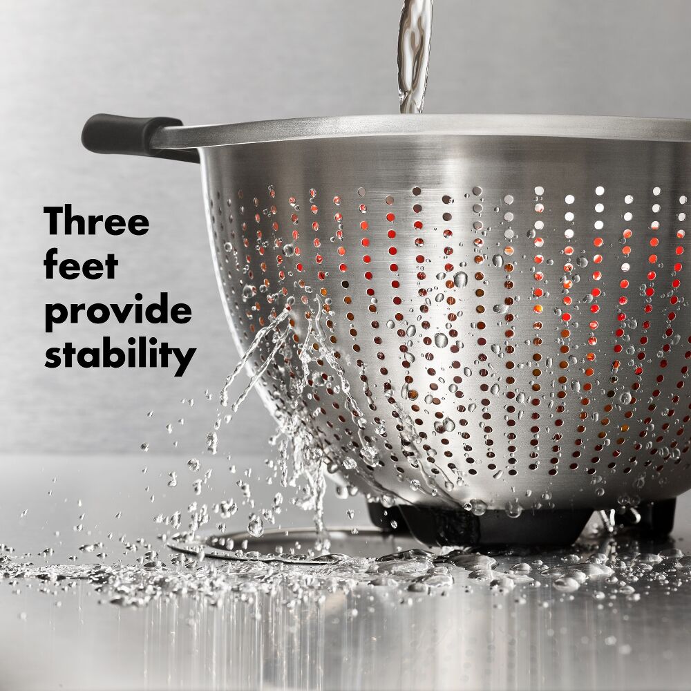 Stainless Steel 3 qt./ 2.8L Colander V0