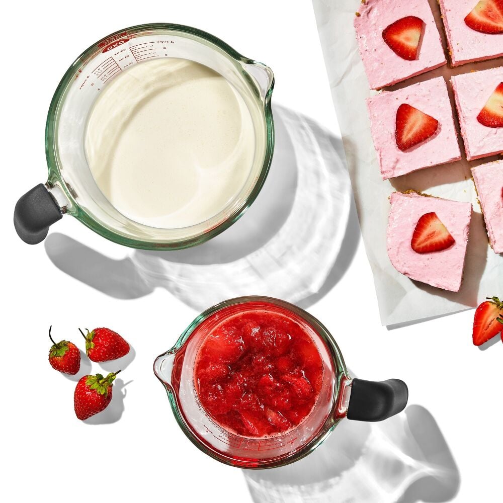 4 Cup Glass Measuring Cup C3