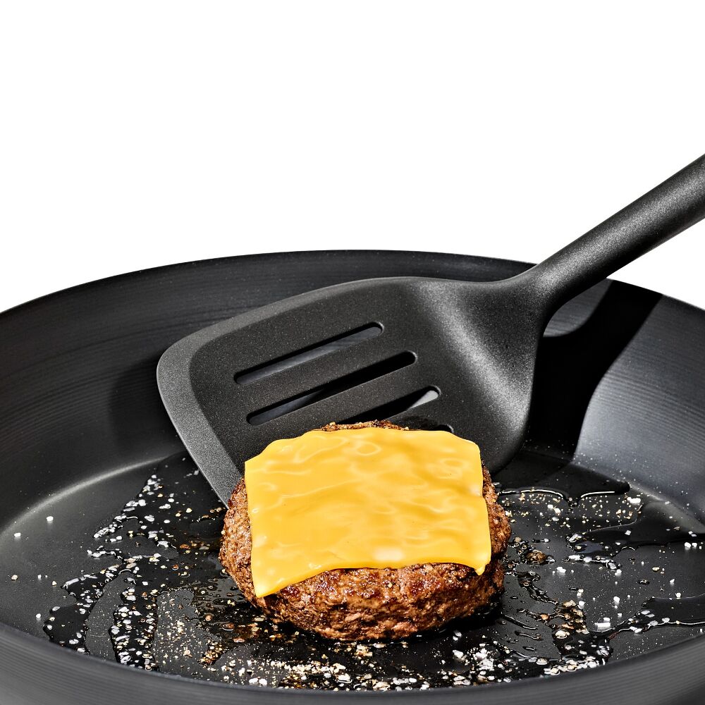 Nylon Square Turner D9