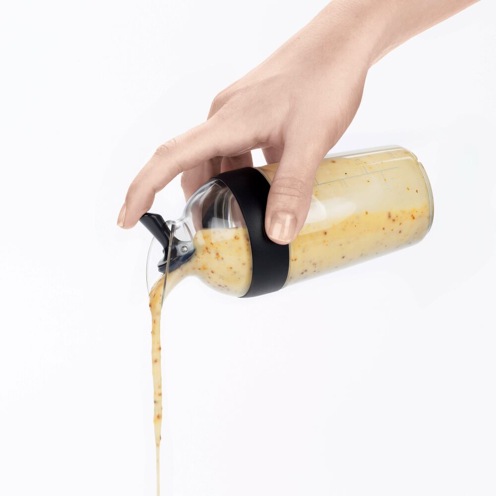 Little Salad Dressing Shaker V9