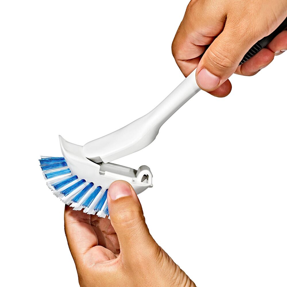 Nylon Bristle Dish Brush with Refills B3