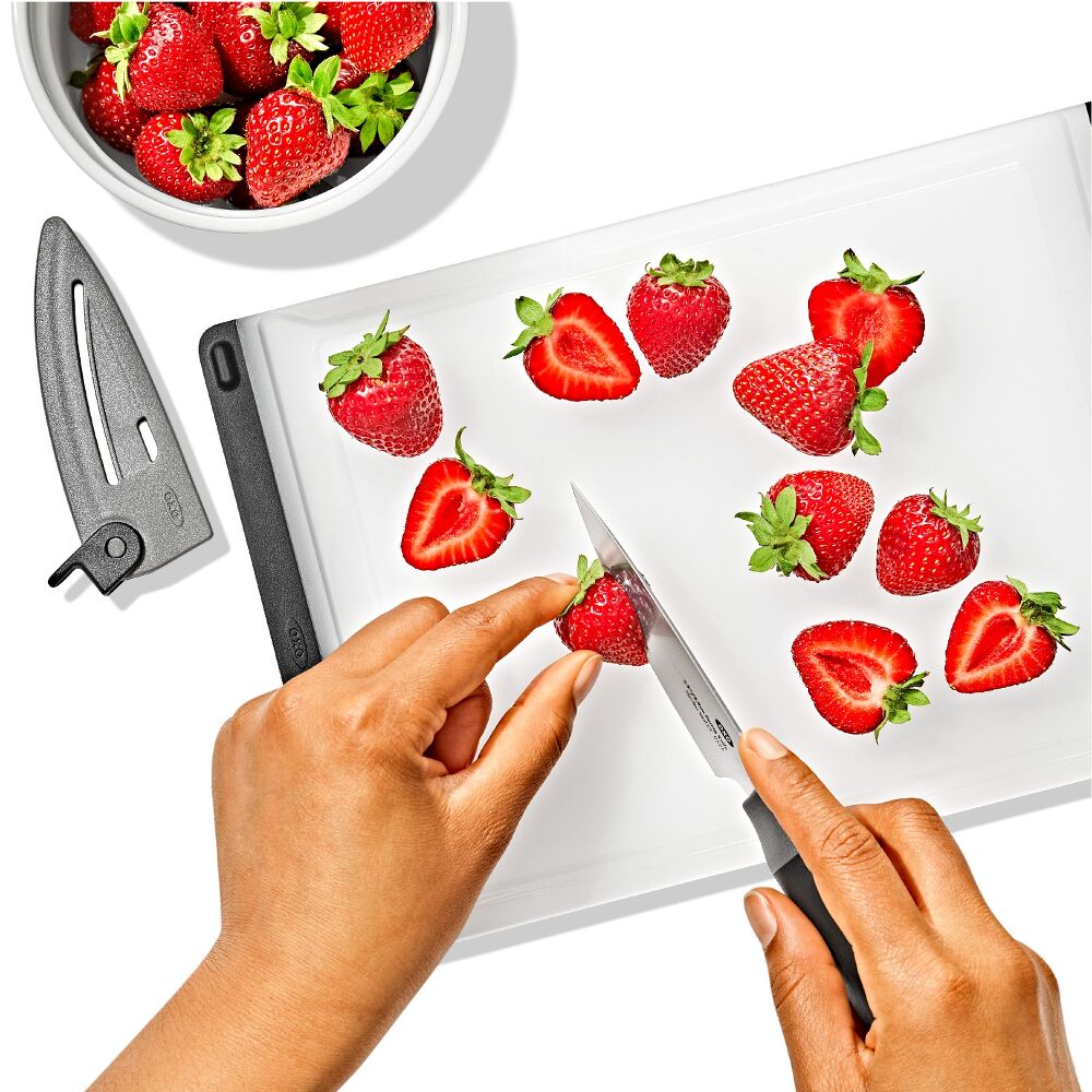 3.5 in Paring Knife with Locking Sheath E7