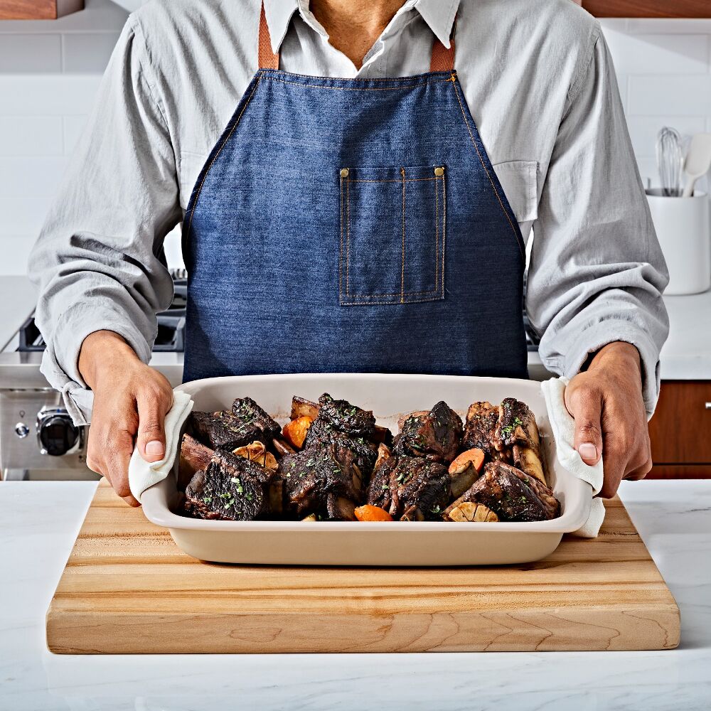 2 Qt Square Stoneware Baking Dish H1