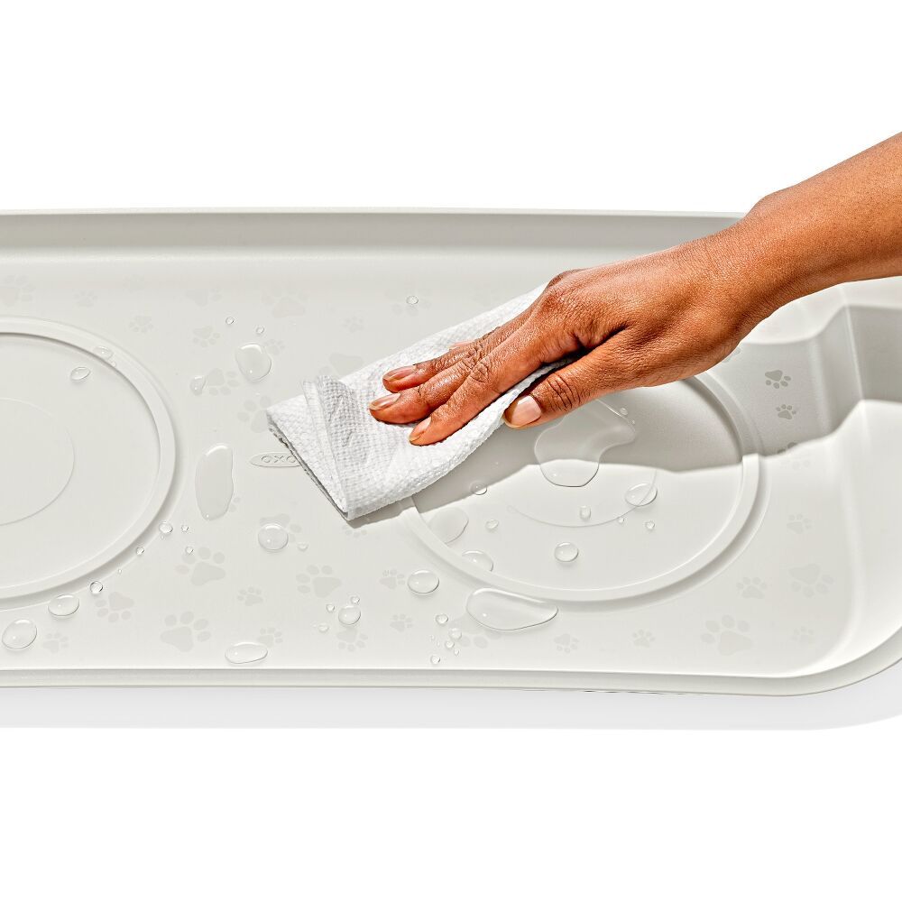 OXO Pet Easy-Clean Feeding Mat E2